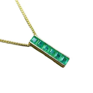 0.6ct Emerald Pendant