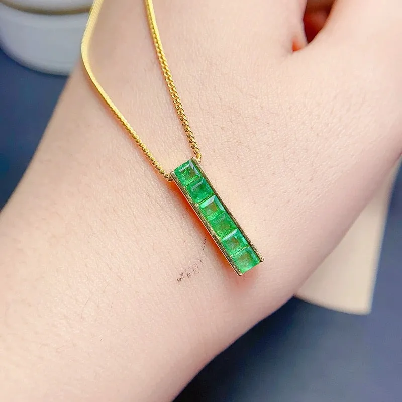 0.6ct Emerald Pendant