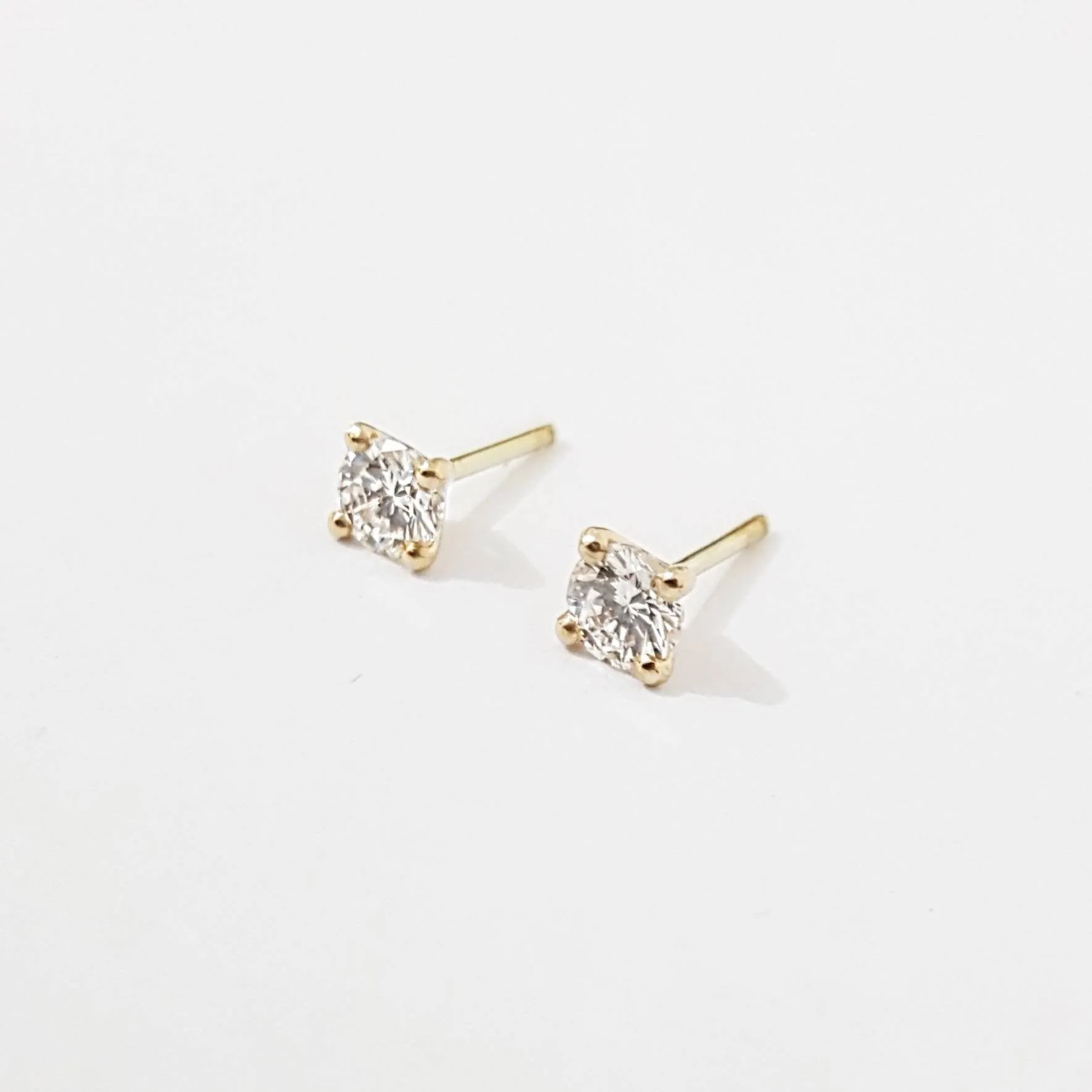 0.70 Carat Lab Grown Diamond 14K Gold Stud Earrings