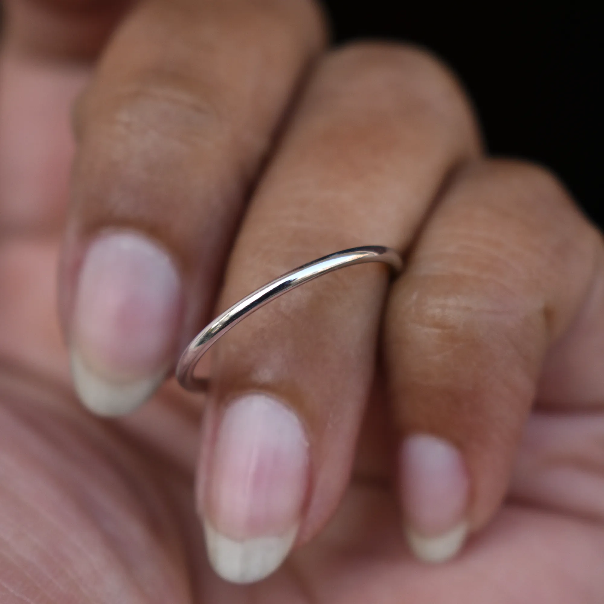 1 mm Solid Dainty Gold Band Ring