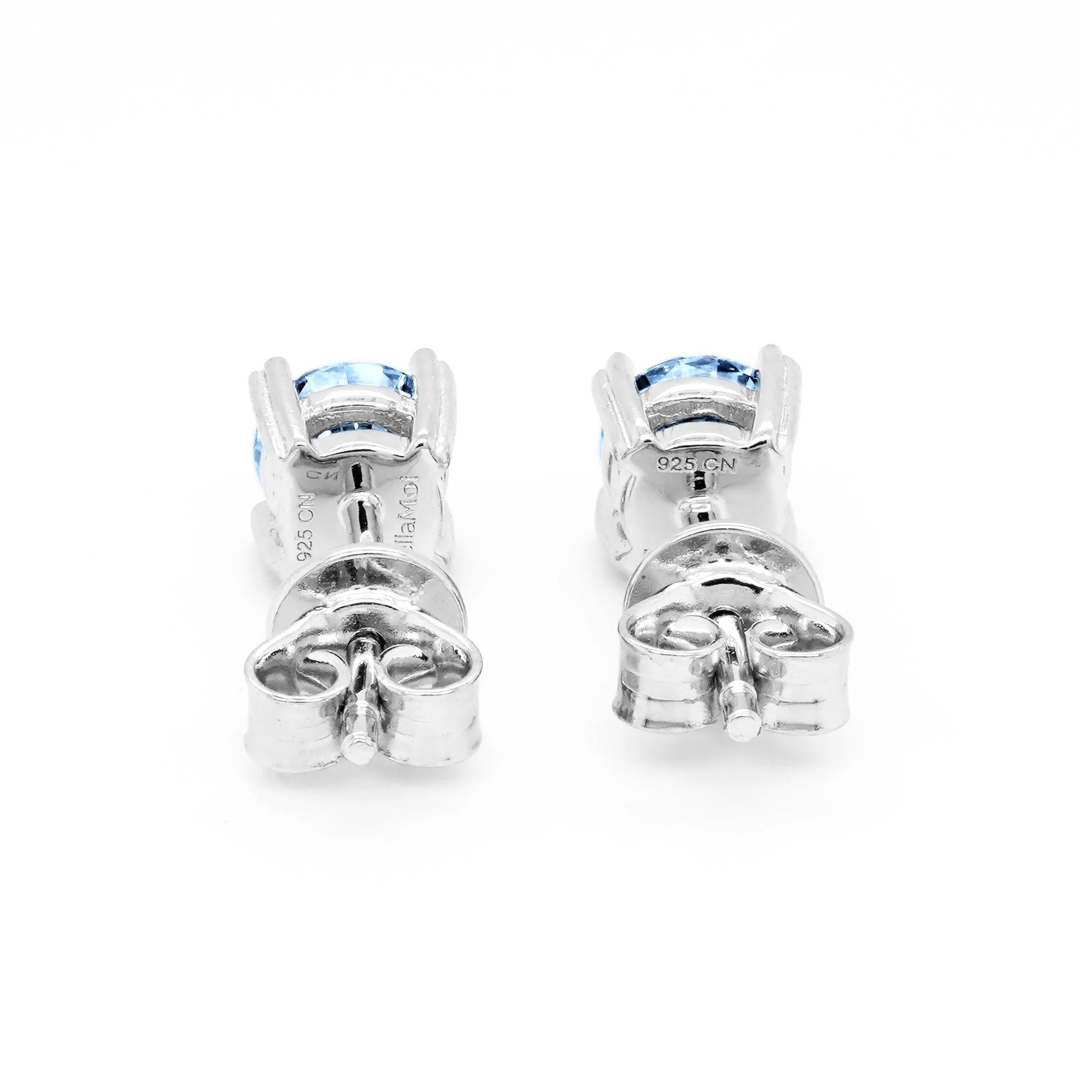 1.00 d.e.w cts 5mm Round Lyra Moissanite Stud Earrings