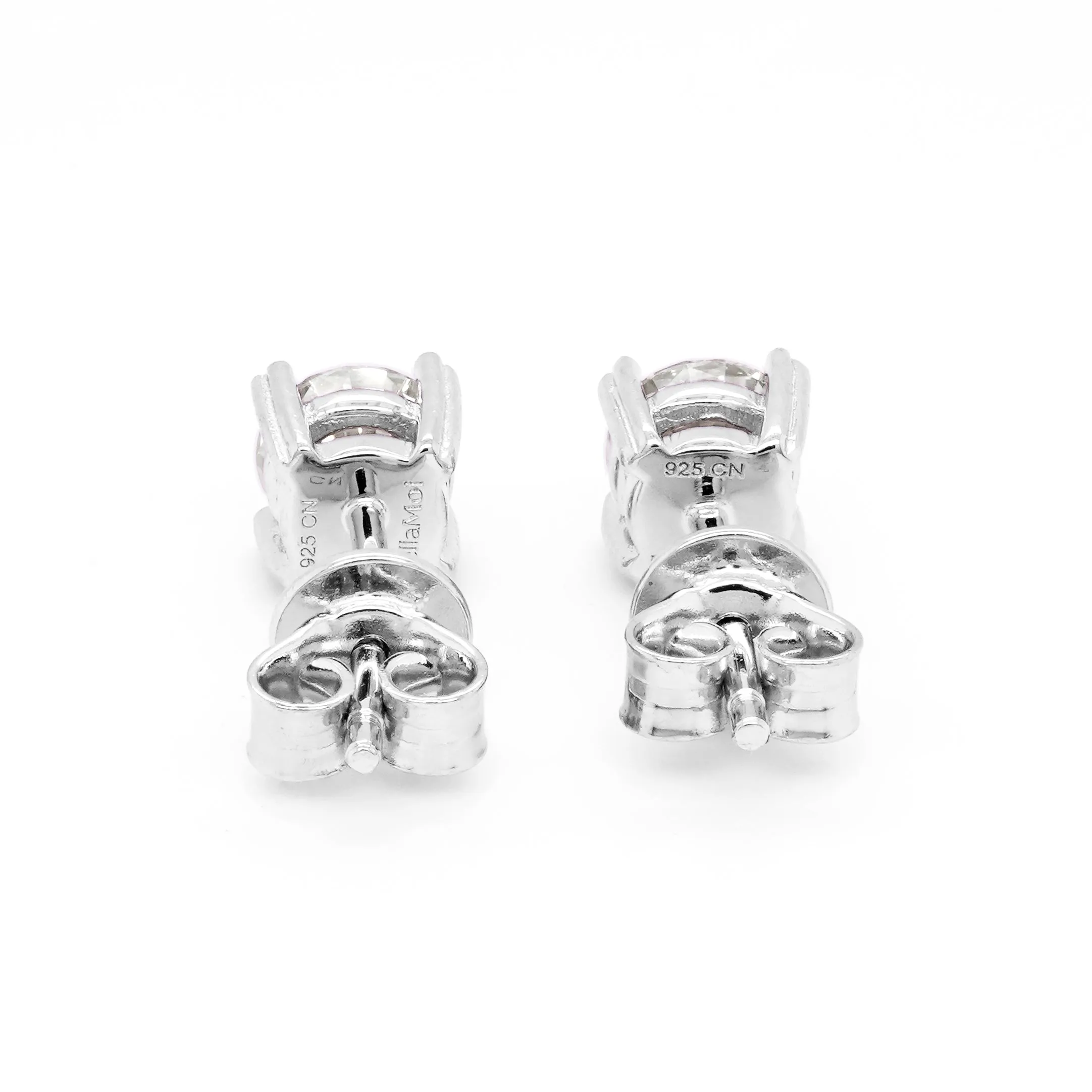 1.00 d.e.w cts 5mm Round Lyra Moissanite Stud Earrings