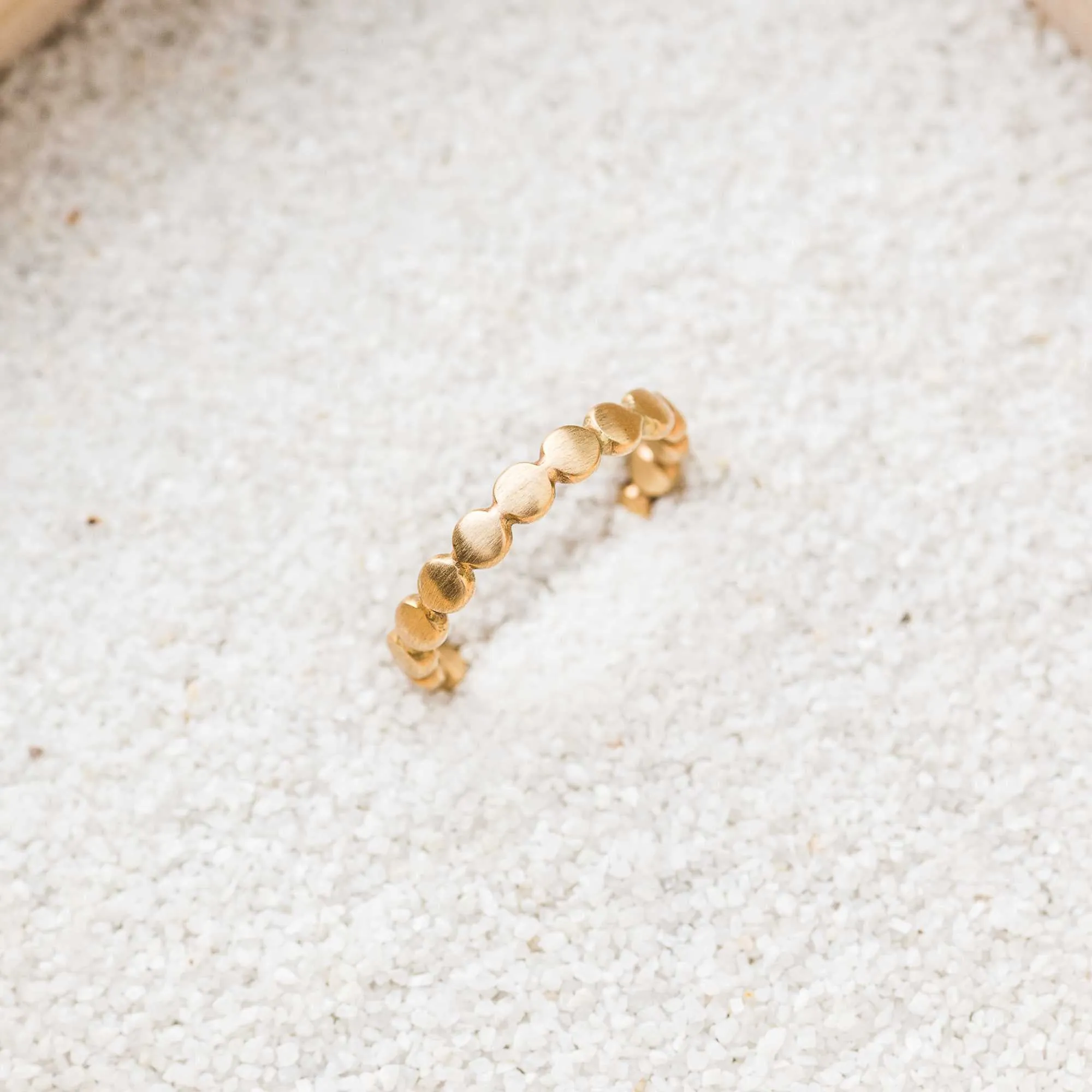 14k Gold Grande Beaded Band