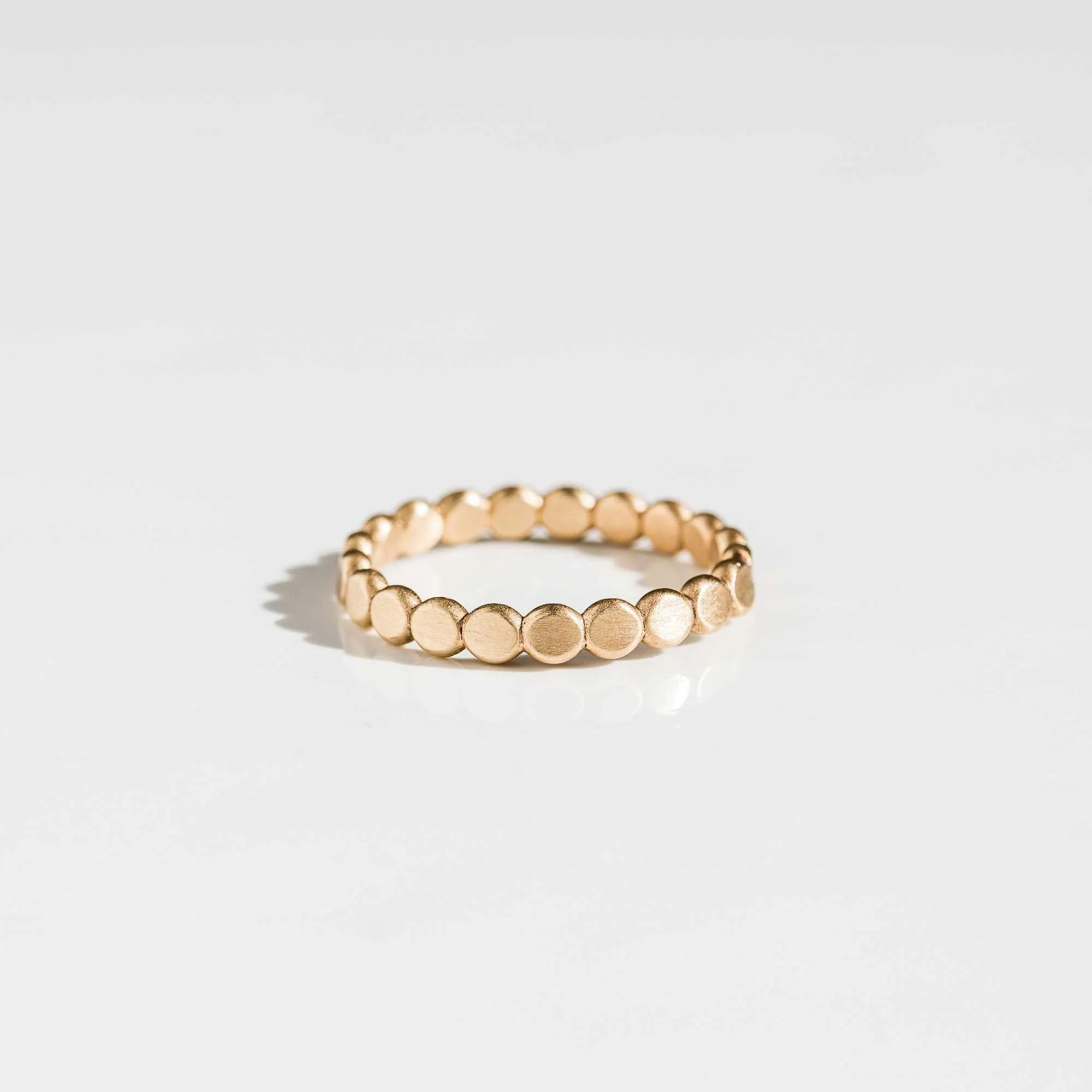 14k Gold Grande Beaded Band