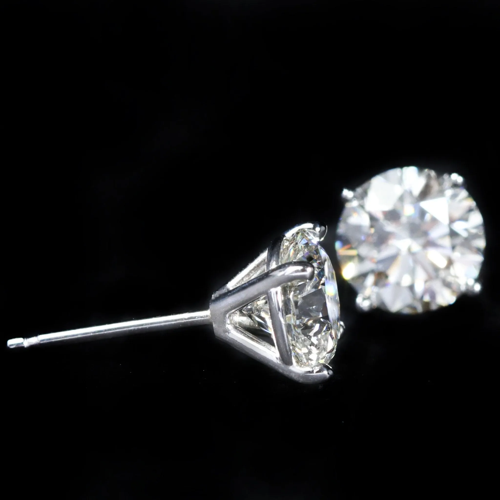 14k White Gold GIA 1.00 CTW Diamond Stud Earrings