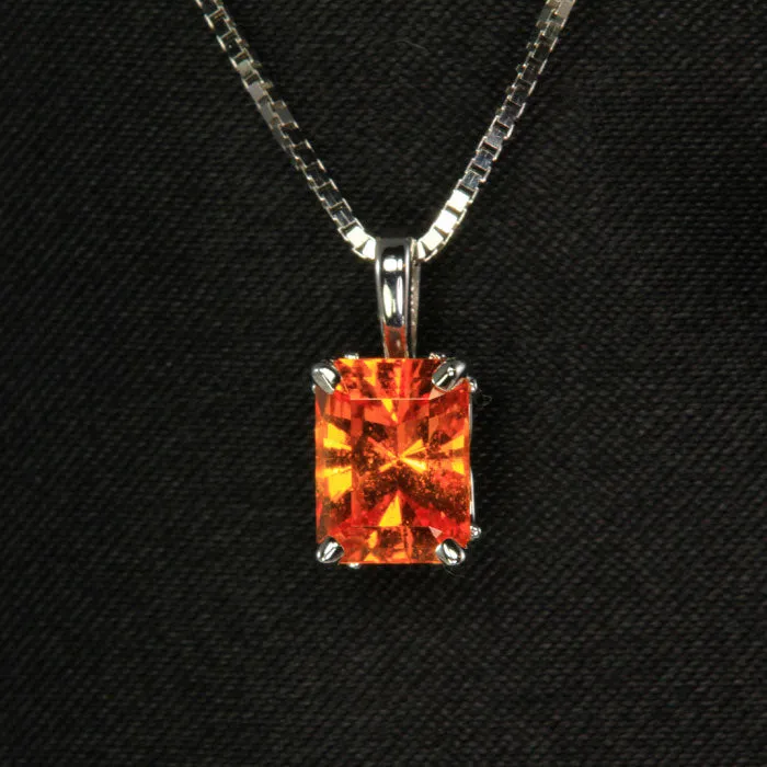 14K White Gold Spessartite Garnet Pendant 1.62 Carats
