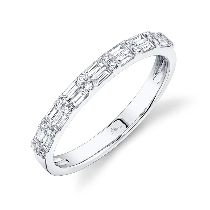 14K Yellow Gold Diamond Baguette   Round Diamond Band