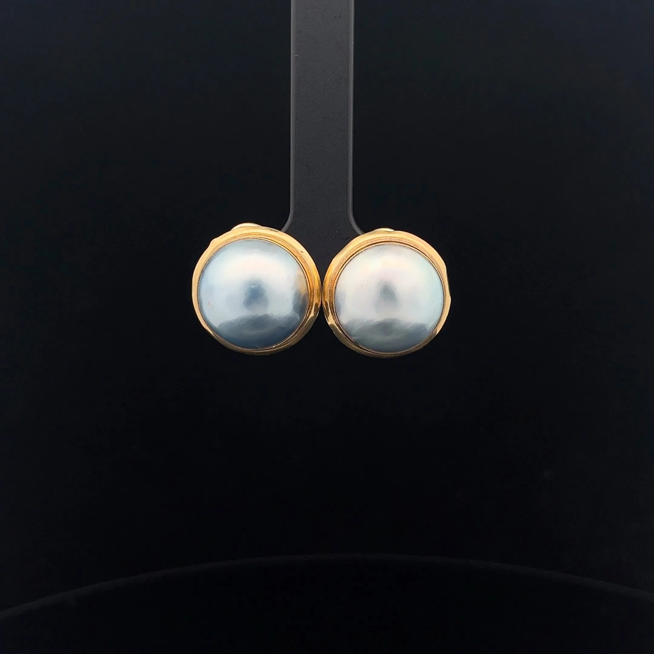 14k Yellow Gold Fresh Water White Mabe Pearl 14mm Stud Earrings