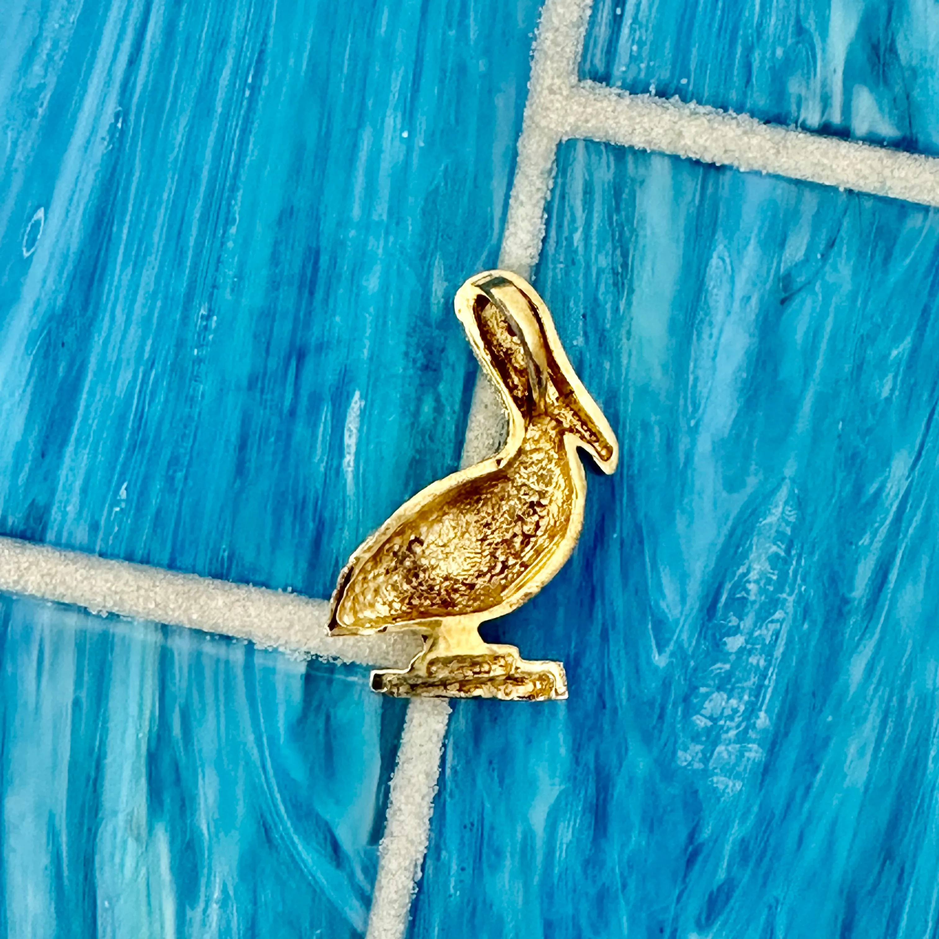 14k Yellow Gold Pelican With Emerald Eye Pendant