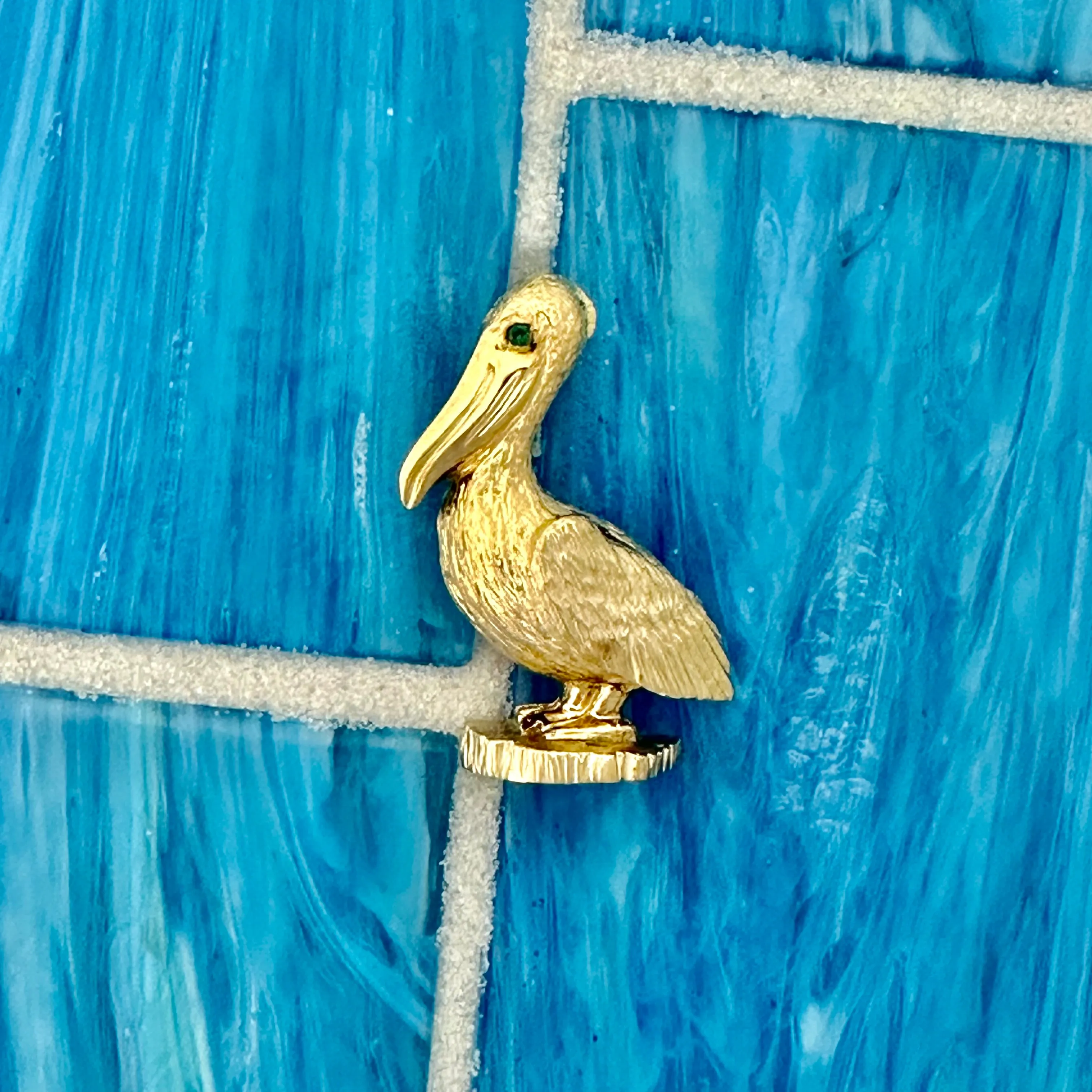 14k Yellow Gold Pelican With Emerald Eye Pendant