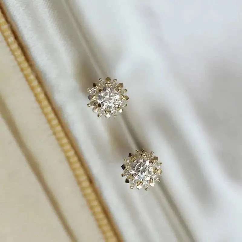 14k Yellow Gold Round Cut Diamond Stud Earrings