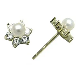 14kt Yellow Gold CZ Flower Pearl Stud Earrings