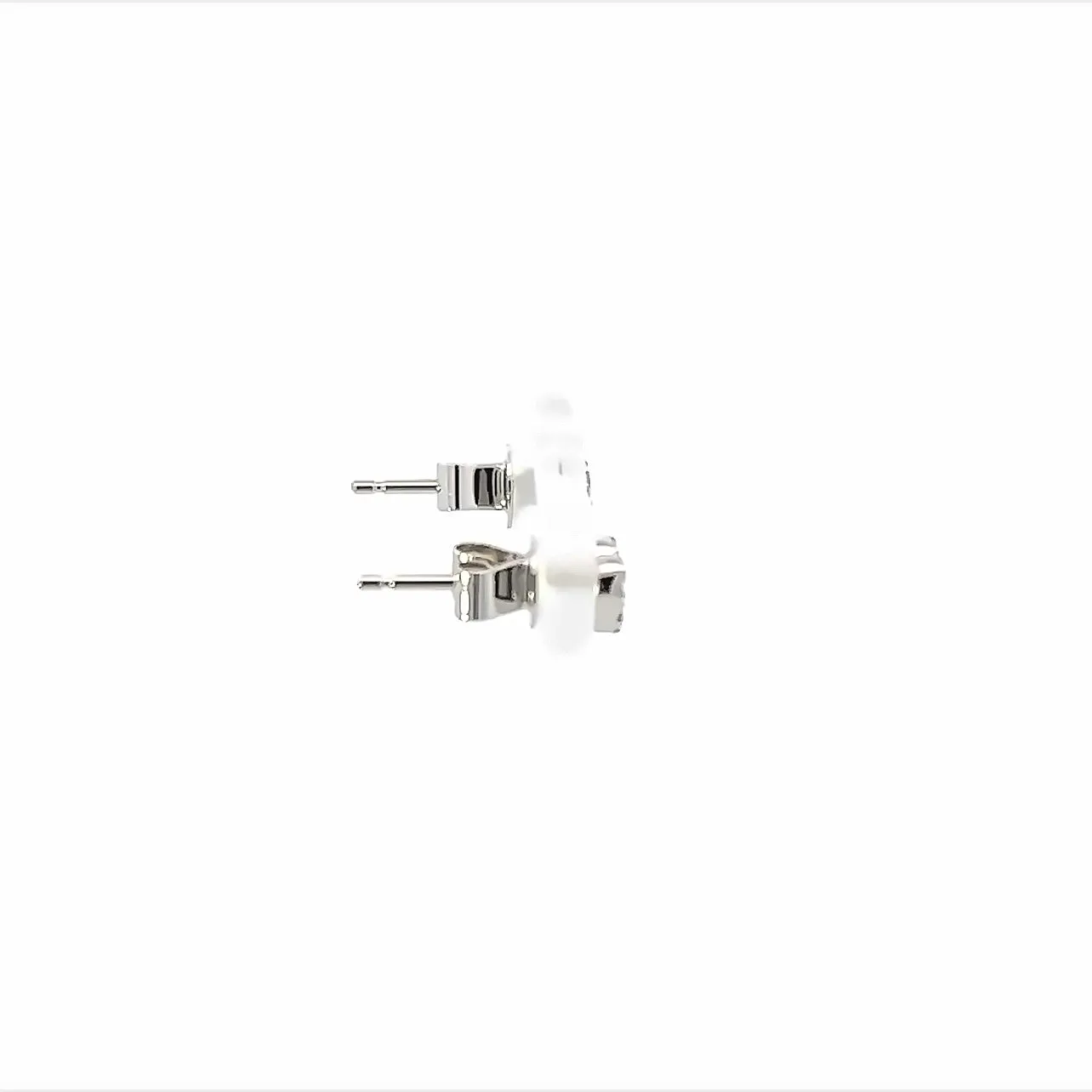 18K White Gold Pave Diamond Heart Stud Earrings (.20ctw)
