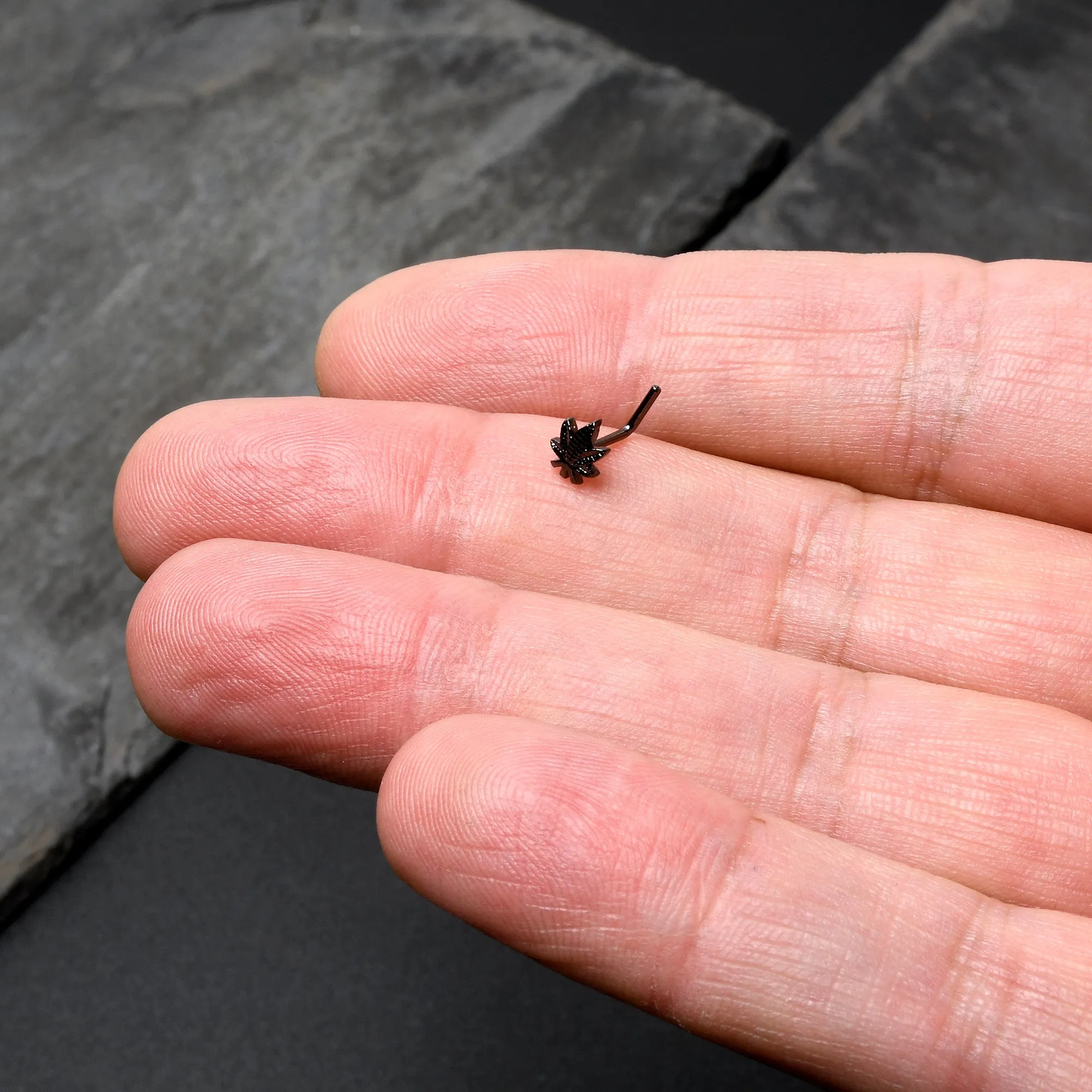 20 Gauge 1/4 Black Texture Pot Leaf L Shape Nose Ring
