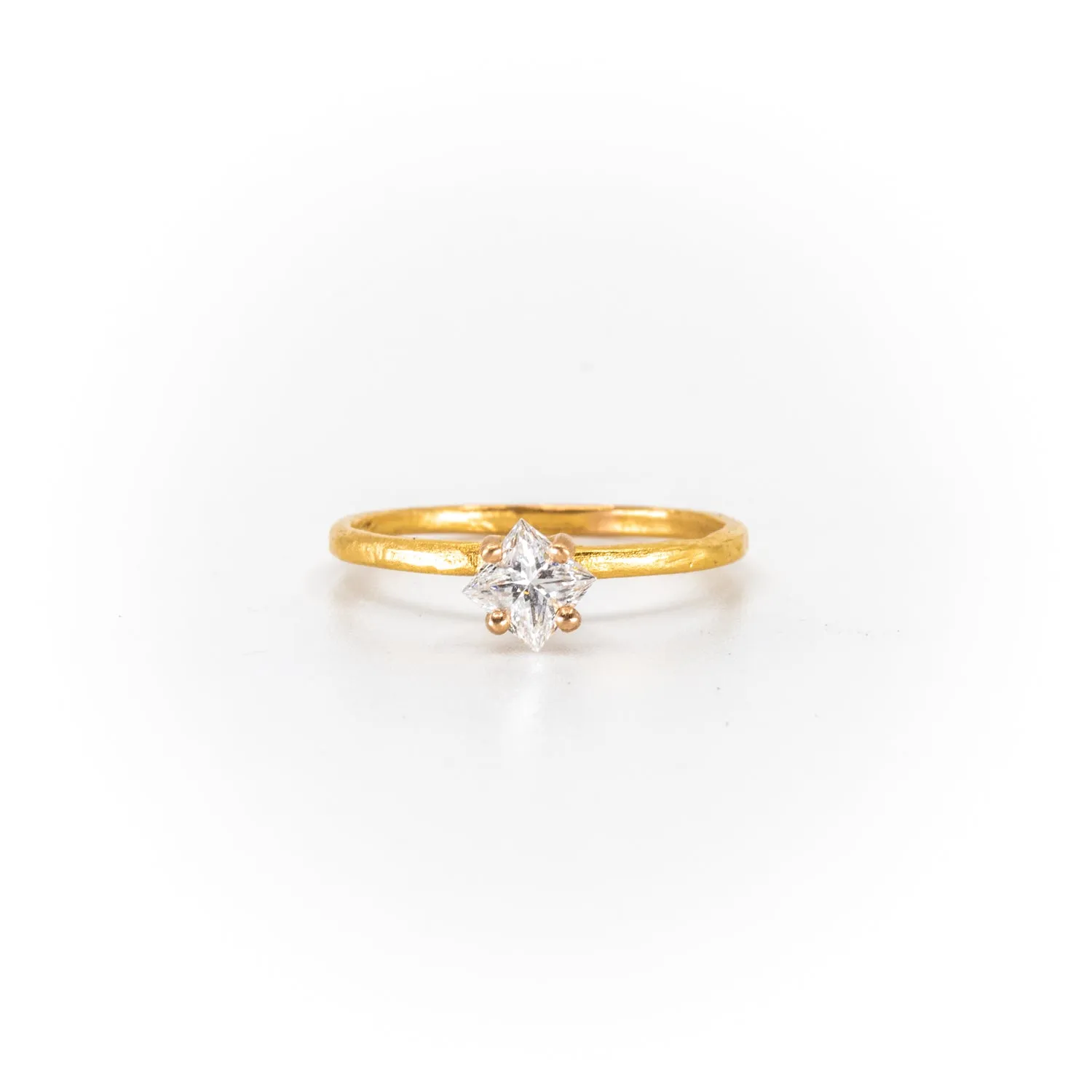 .50 CT PRINCESS  DIAMOND ENGAGEMENT RING, STELLO SETTING, 18K ROSE GOLD