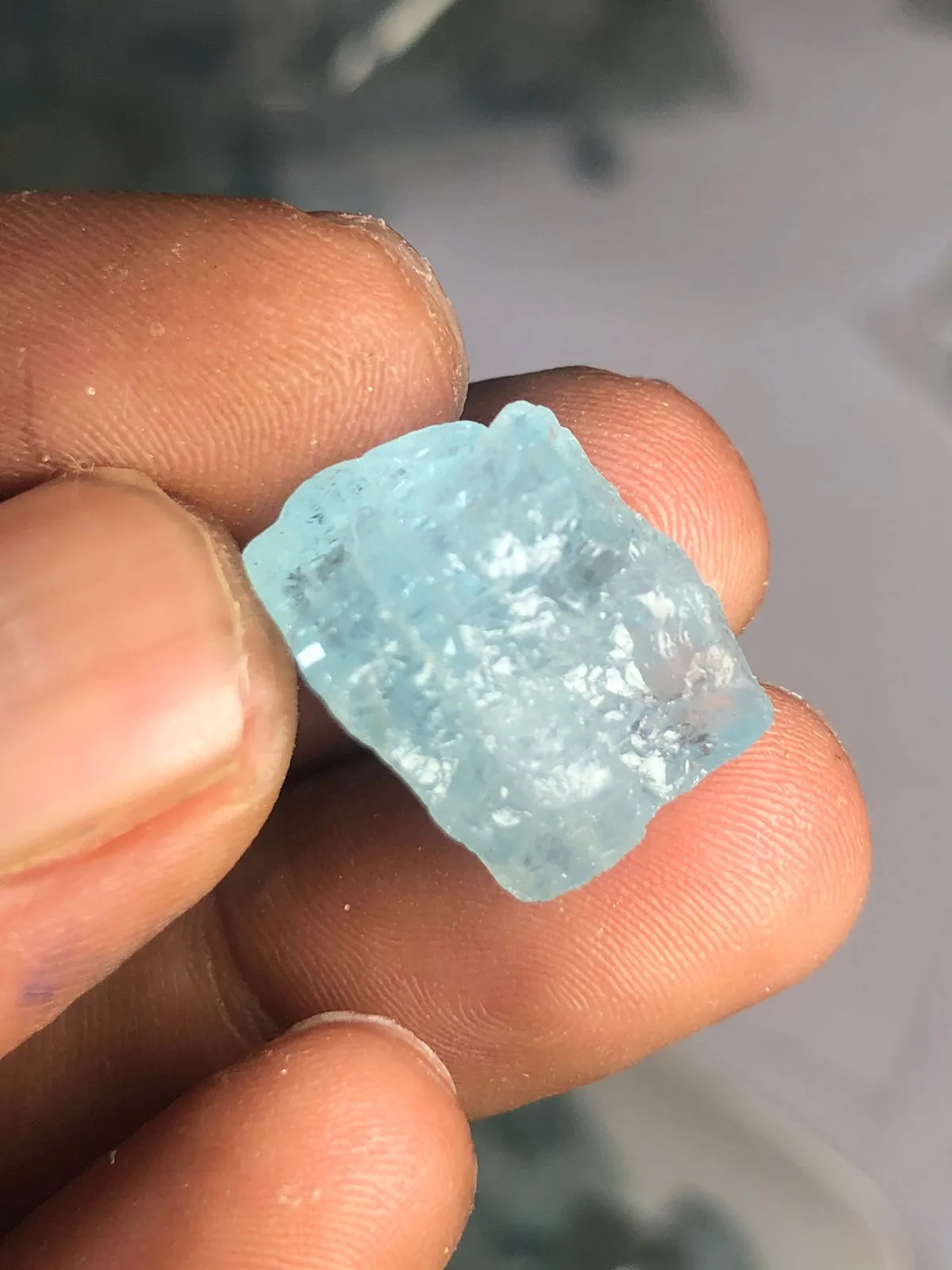 500 carat Raw Aquamarine Stones for Lapidary Artists