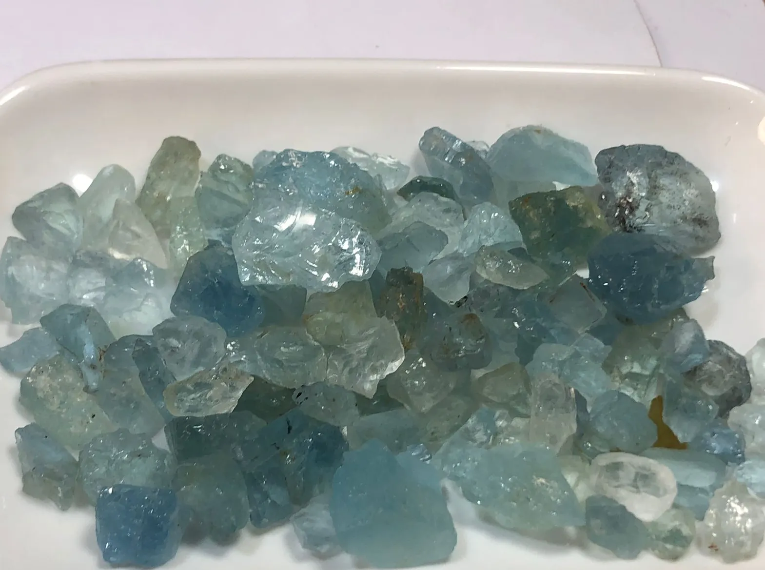 500 carat Raw Aquamarine Stones for Lapidary Artists