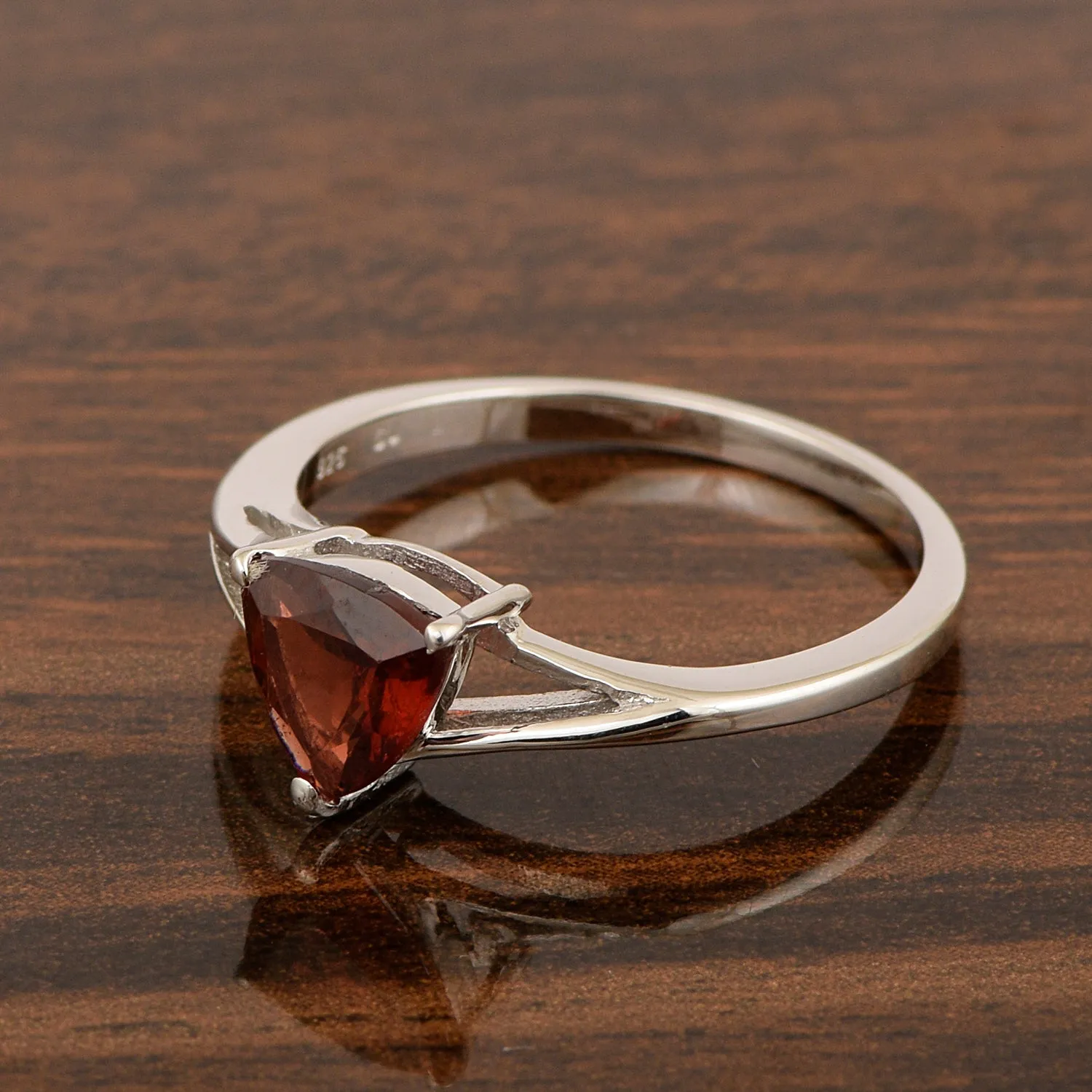 925 Sterling Silver Trillion Cut 7MM Natural Garnet Gemstone Rings