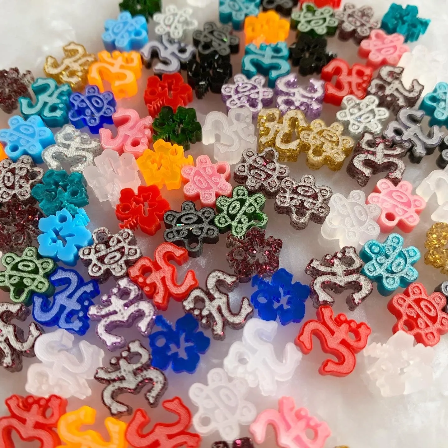 Amapola, Sol y Coqui Taíno / 50 Pieces, 10mm