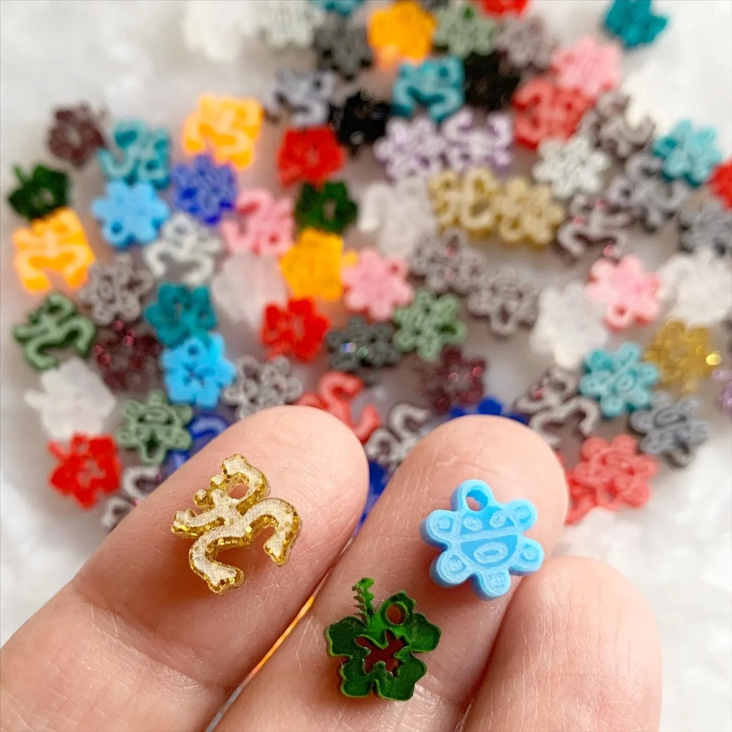 Amapola, Sol y Coqui Taíno / 50 Pieces, 10mm