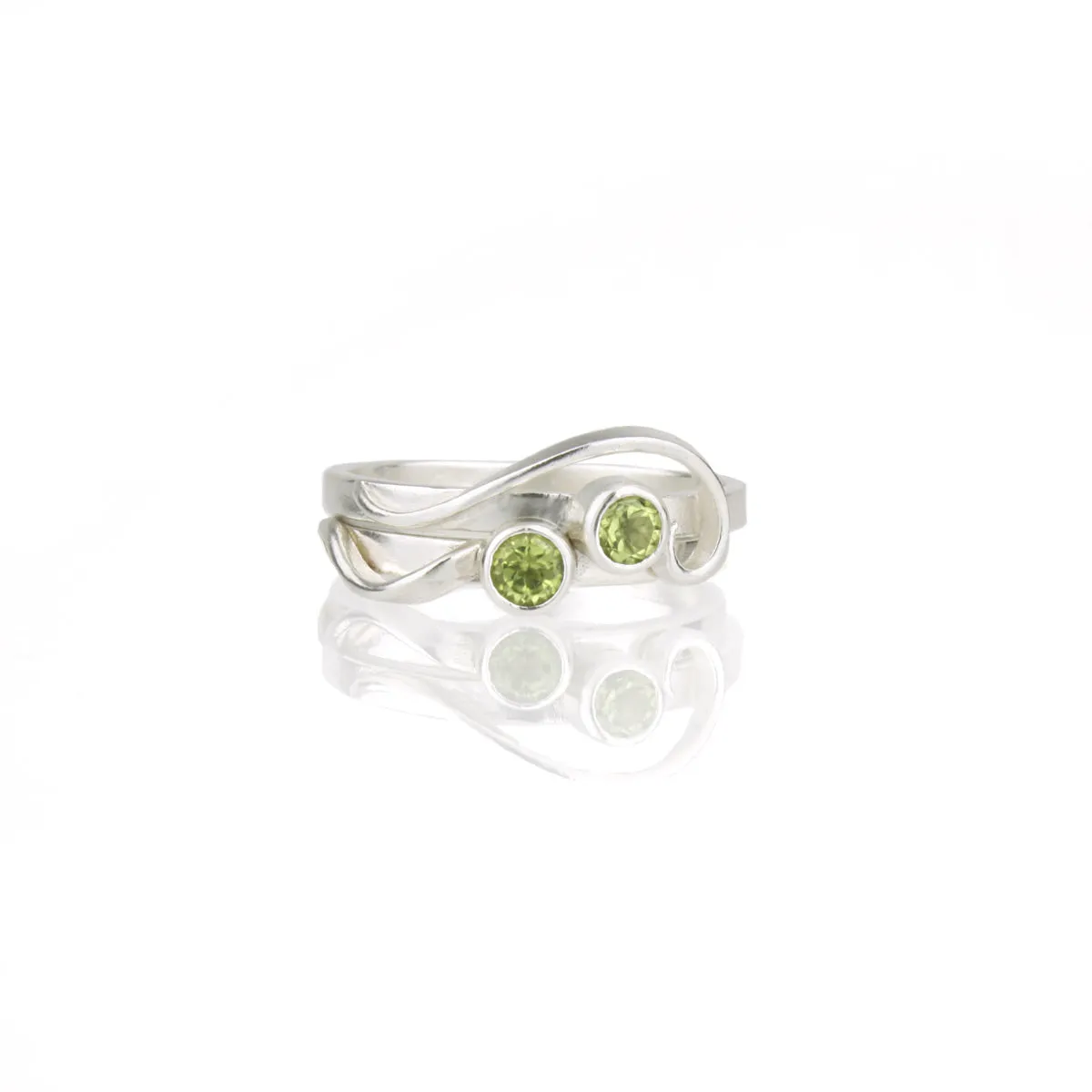 Arabesque Ring with Peridot