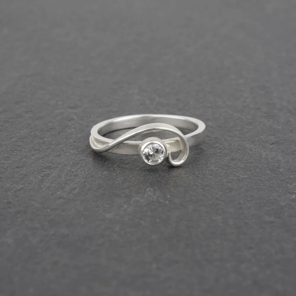 Arabesque Ring with White Sapphire