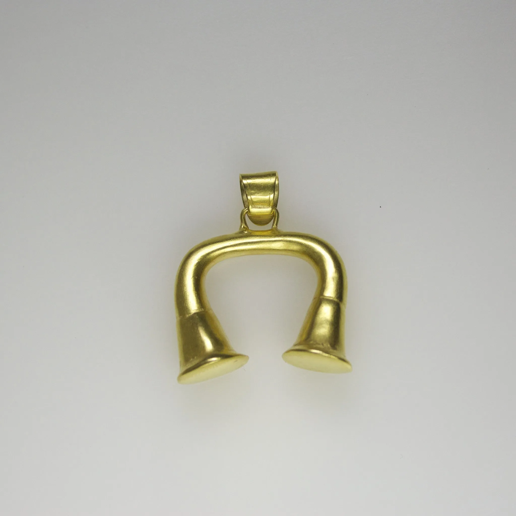 Aretera Two Nails Pendant