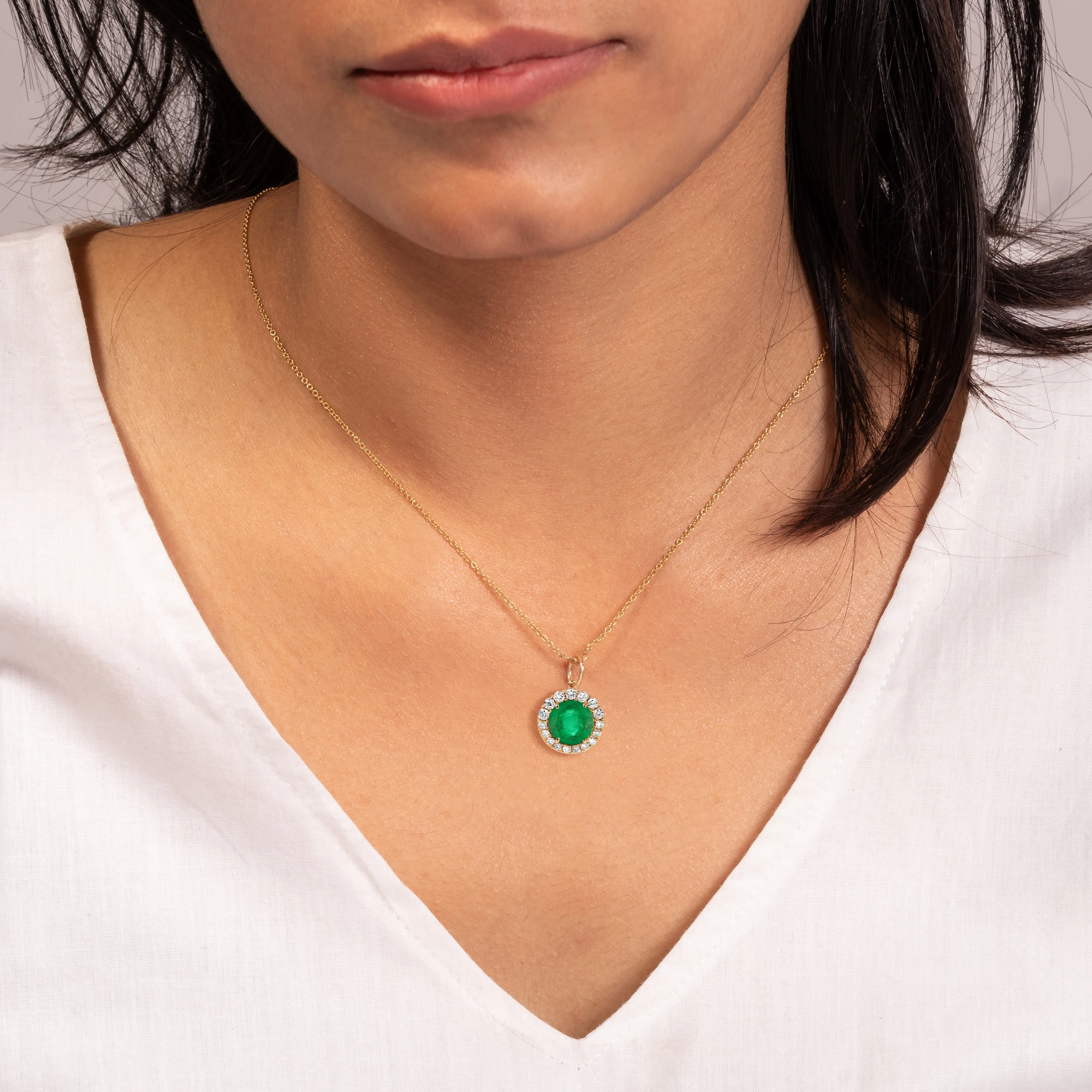 Aureola Emerald Pendant