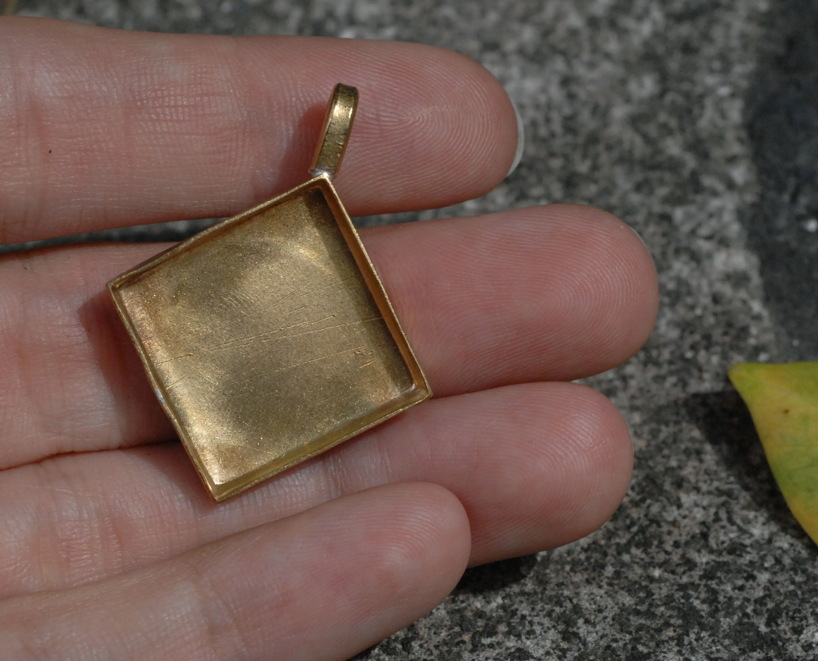 Bezel Cup Pendant for Resin Jewelry - Diamond Pendant 37mm by 29mm