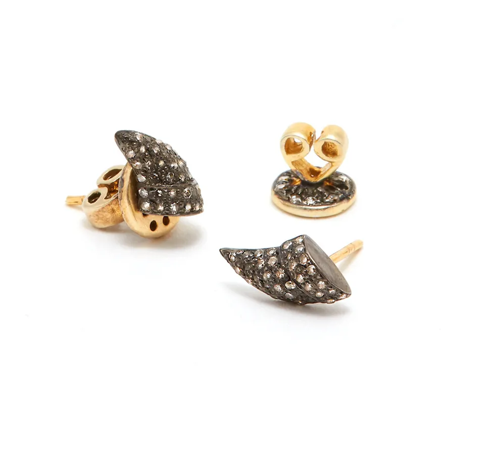 Black Diamond Tiger Thorn Stud Earrings