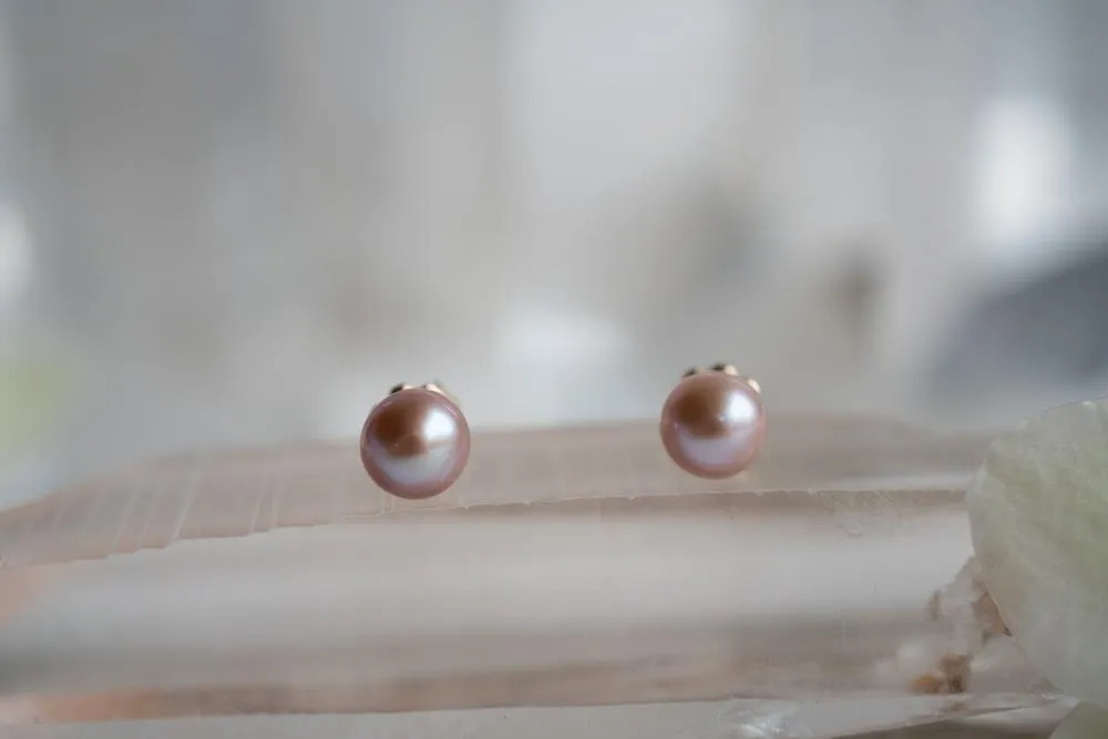 BORA BORA STUDS