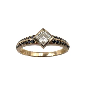 Carré Cut Diamond Ring