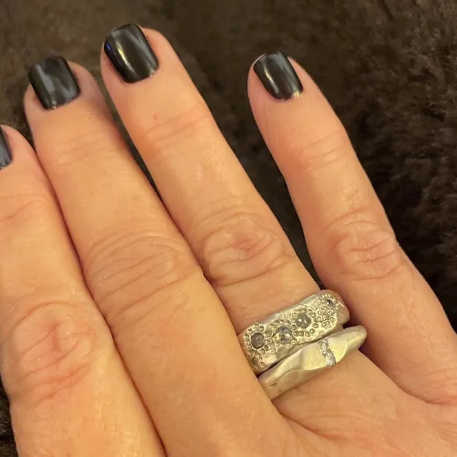 Channel Ring in Silver