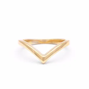 CHEVRON STACKING RING | 14K GOLD