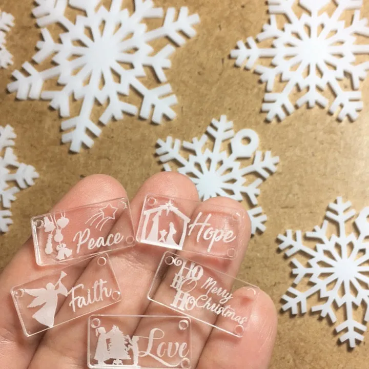 Christmas Connectors / 10 Pieces, 25mm