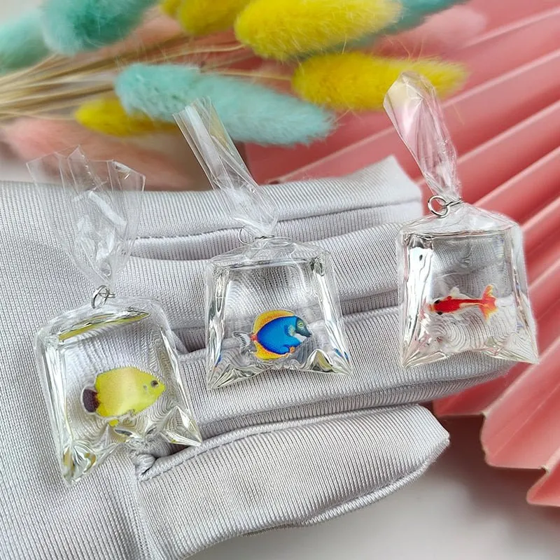 Coral Fish Resin Charms: Ocean-Themed Jewelry Pendants (10pcs)