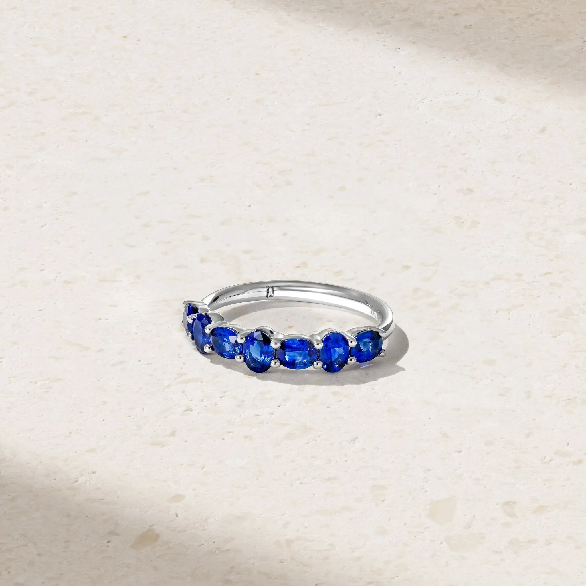 Crackle Sapphire Ring
