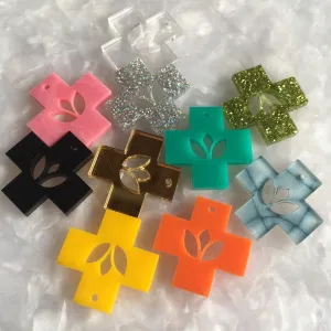 Cross with Lotus Flower / 10 Pieces, 30mm