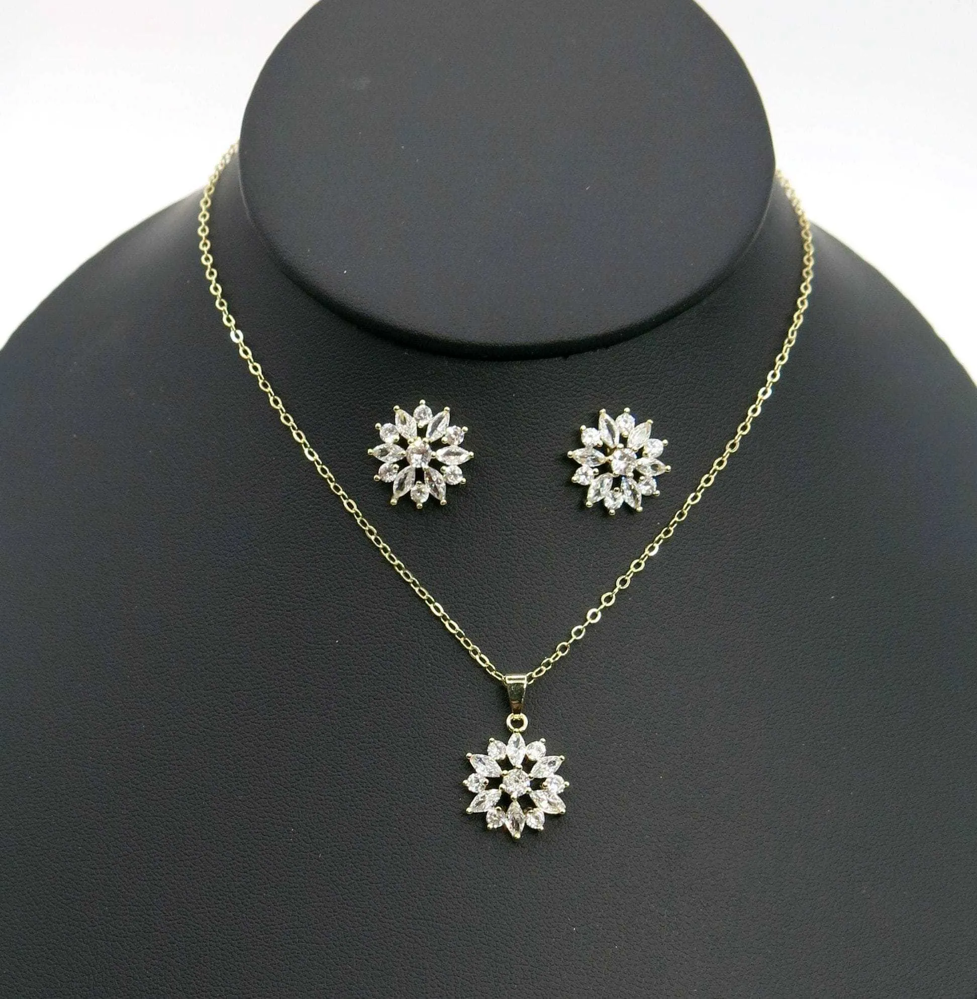 Crystal Flower Necklace and Earrings 3 PC Jewelry Set, Minimalist Floral Gold Chain Necklace and Ear Studs, Bridesmaid Crystal Jewelry