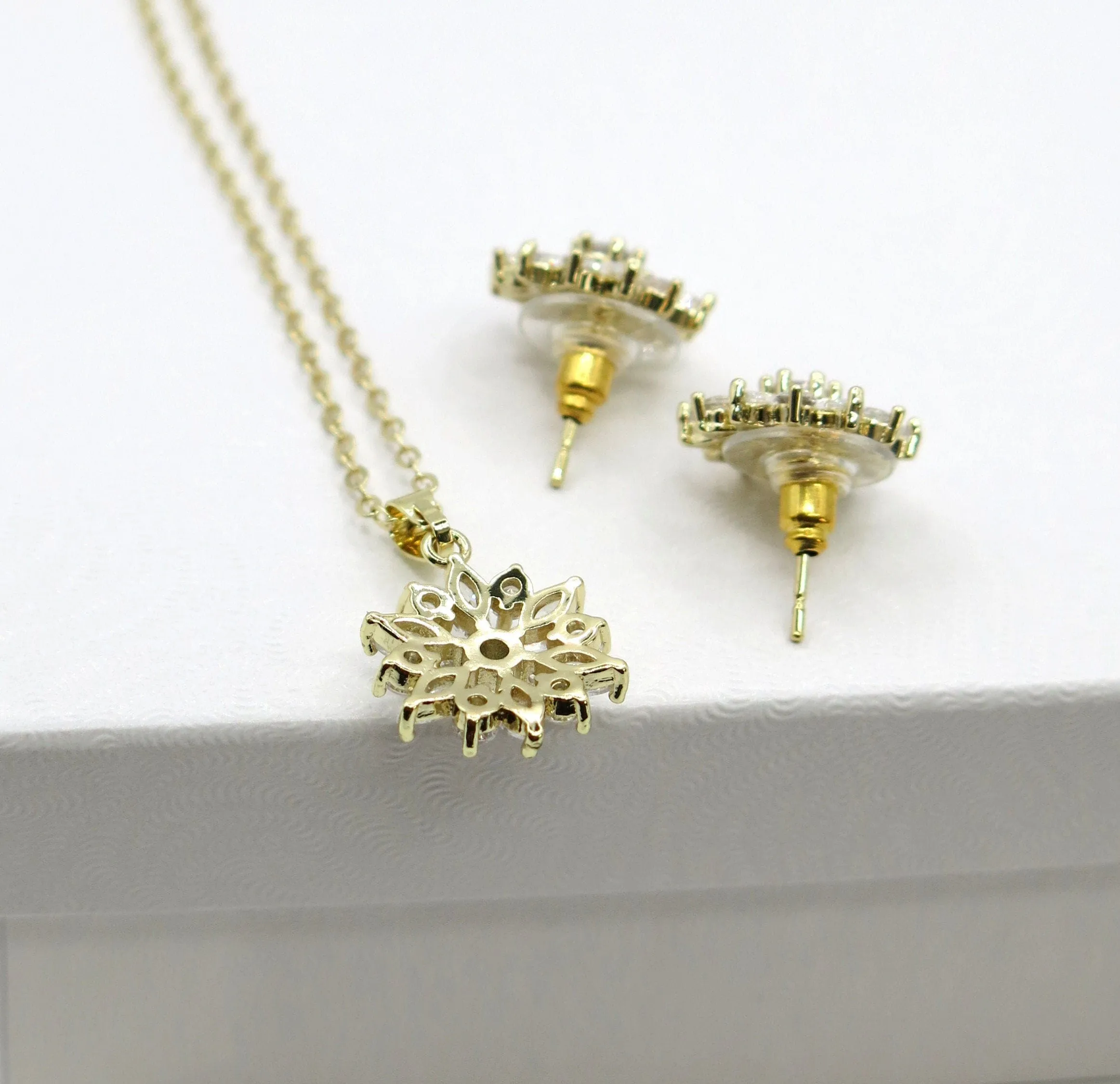 Crystal Flower Necklace and Earrings 3 PC Jewelry Set, Minimalist Floral Gold Chain Necklace and Ear Studs, Bridesmaid Crystal Jewelry