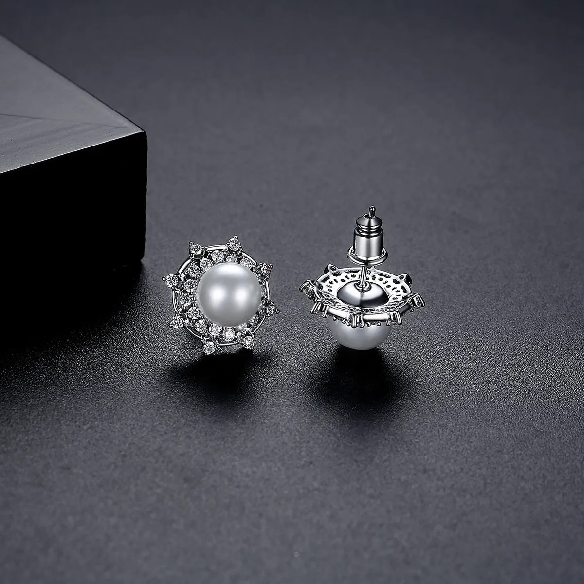 Cubic Zirconia & Pearl Silver-Plated Round Stud Earrings