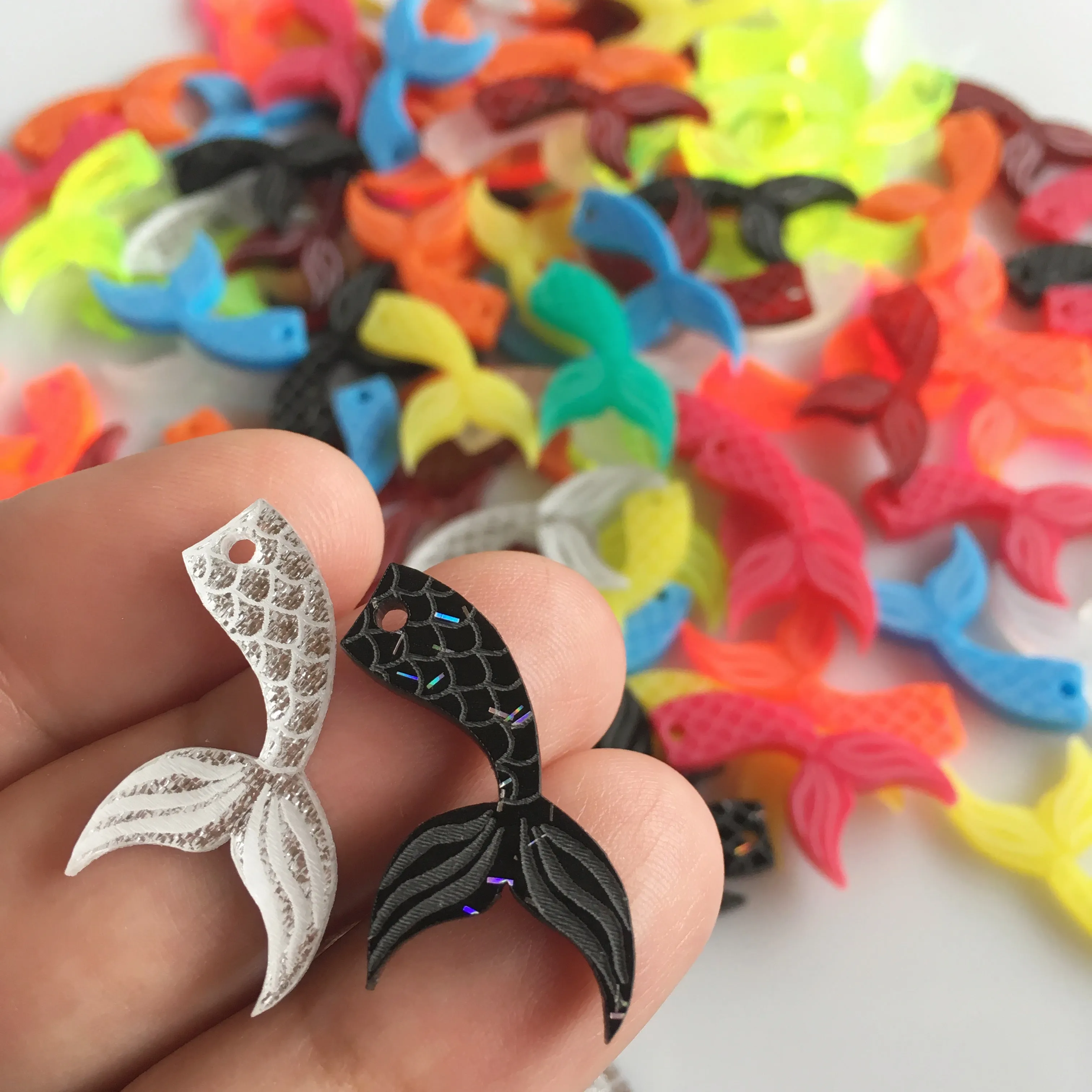 Cute Mermaid Tail - Summer Vibes / 10 Pieces, 25mm