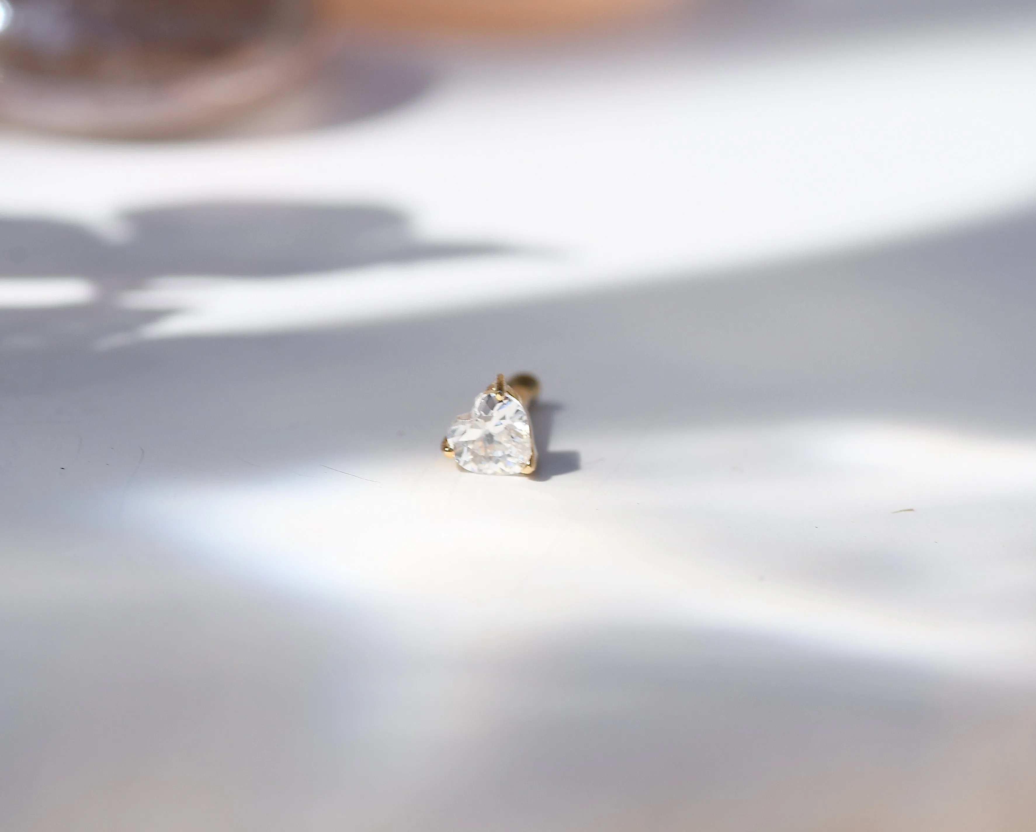 Dainty Heart (SOLID 14k GOLD)