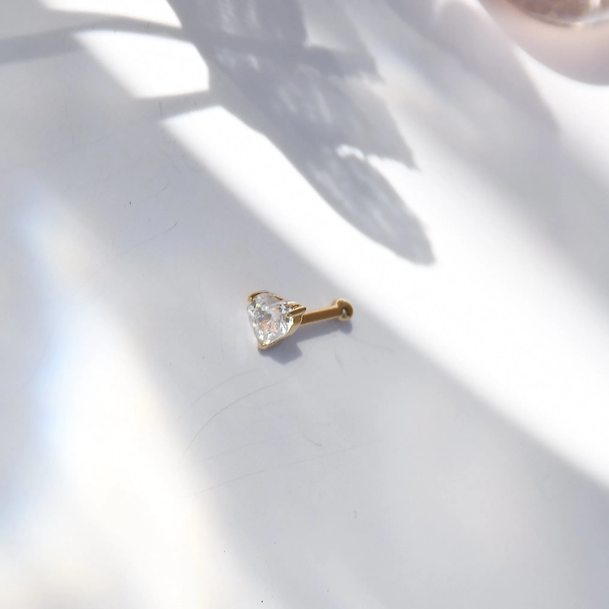 Dainty Heart (SOLID 14k GOLD)