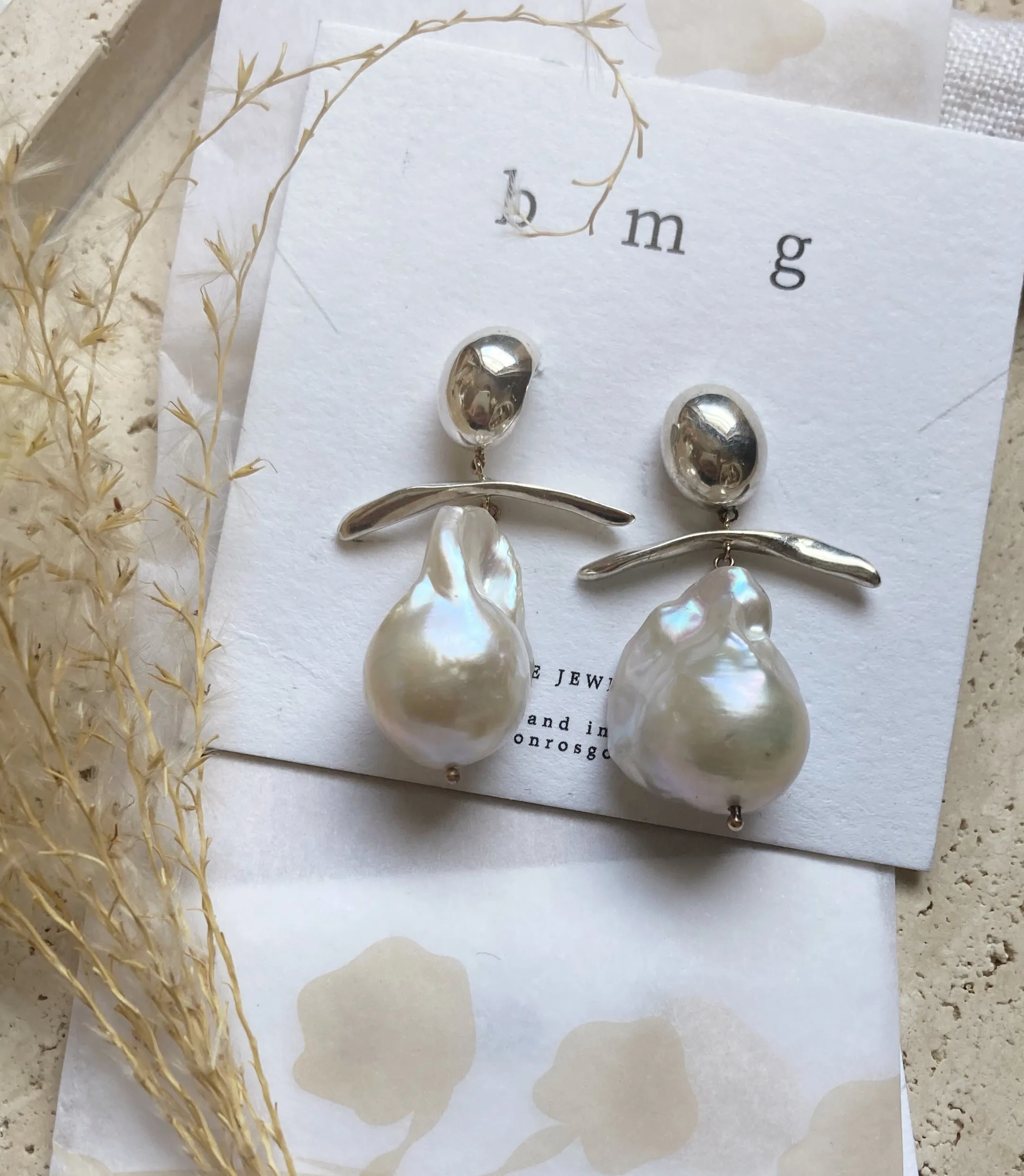 Delphine pearl earrings