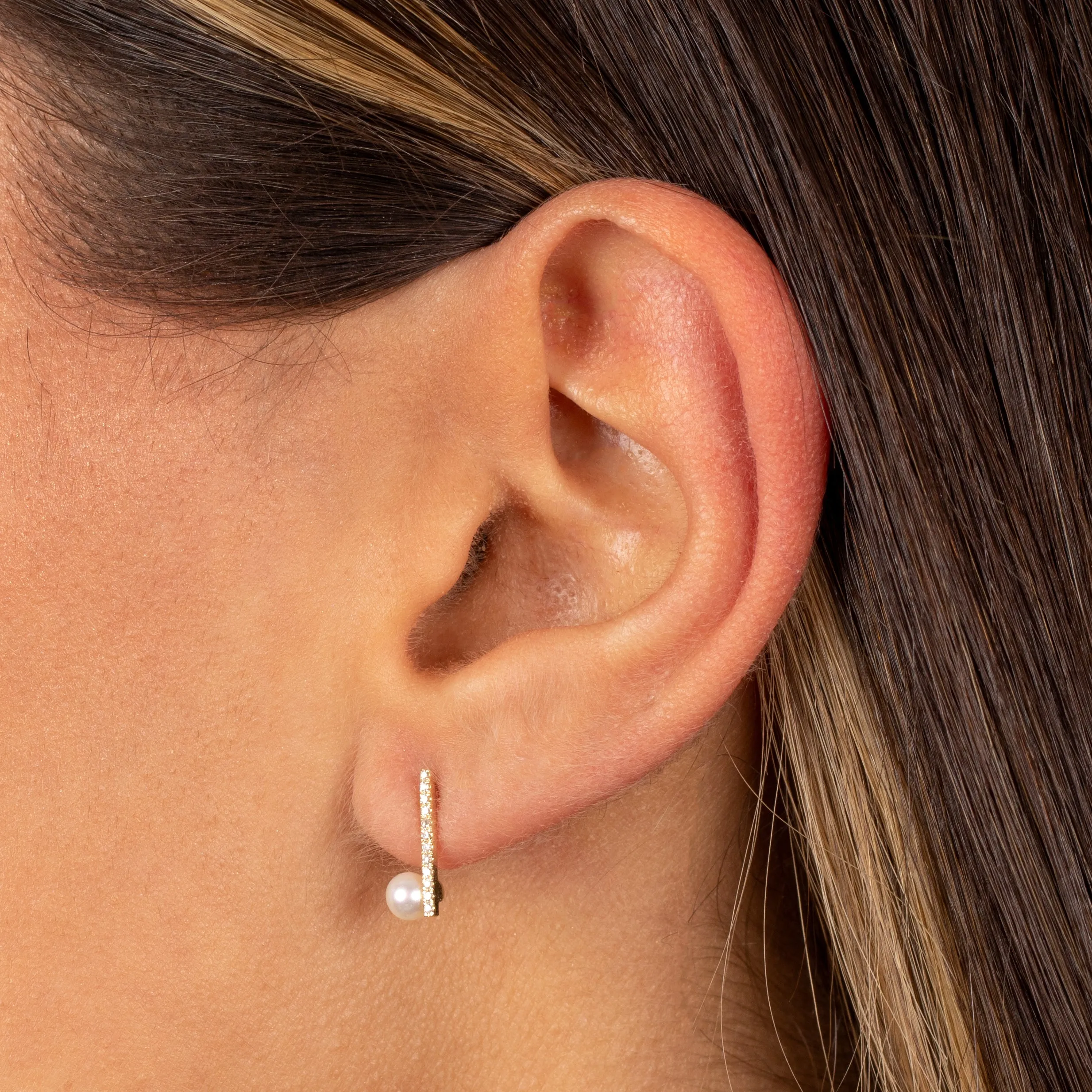 Diamond Pave & Pearl Stud Earring 14K