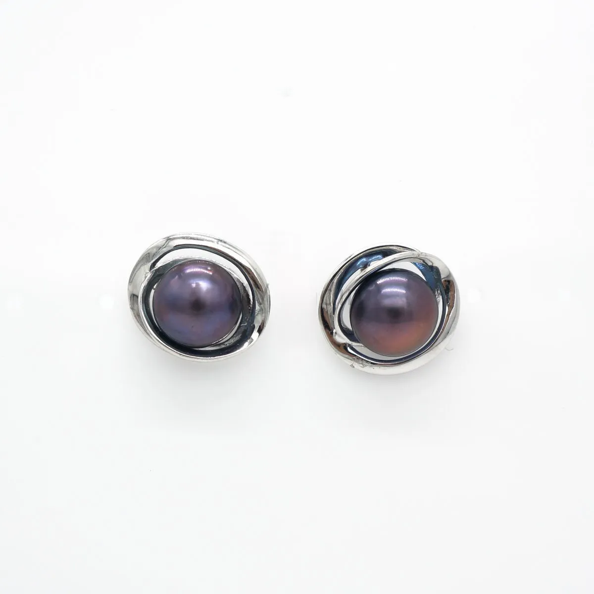EM0009 - FWP Earrings