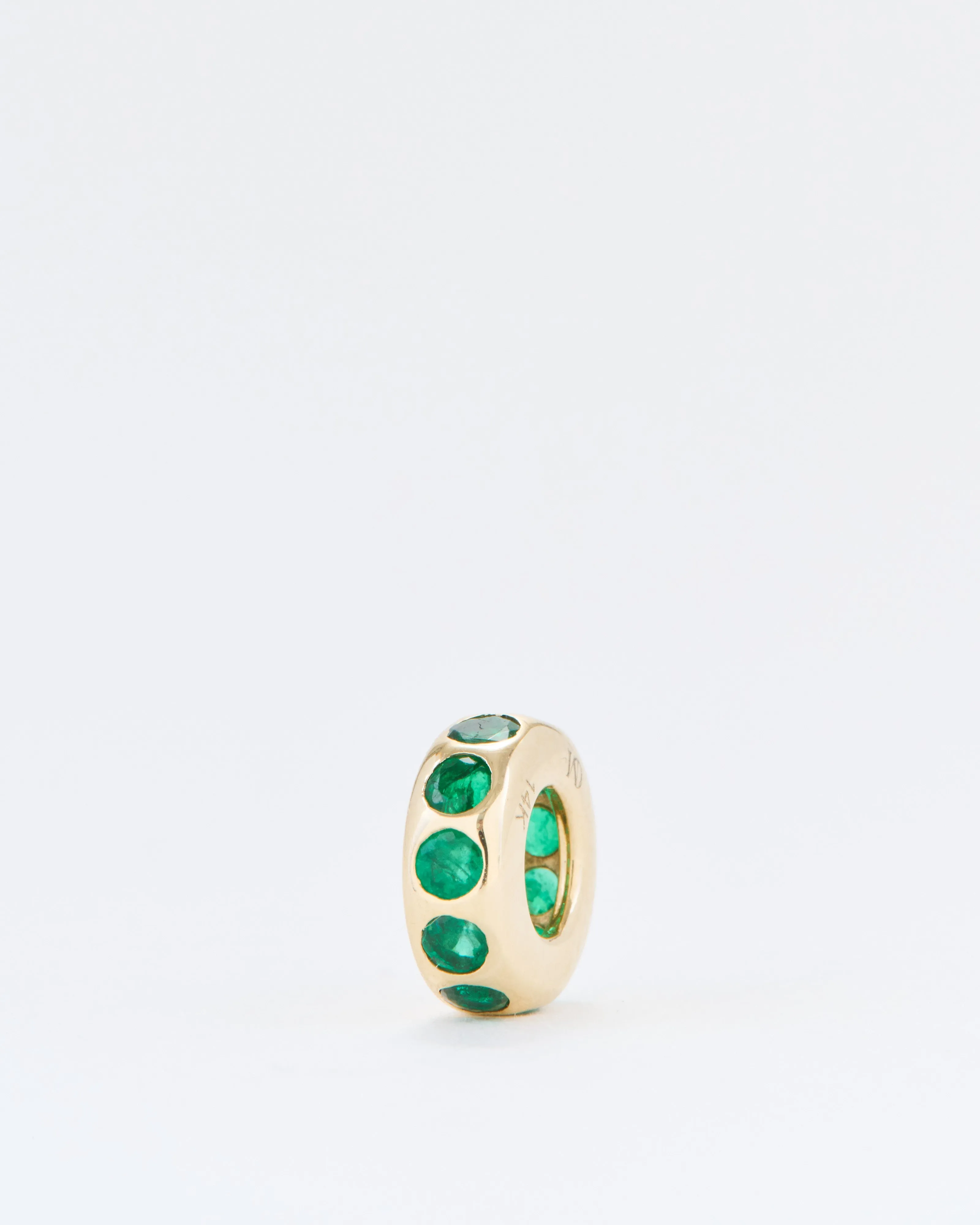 emerald small bead