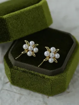 Fashion Flower Pearl Earrings