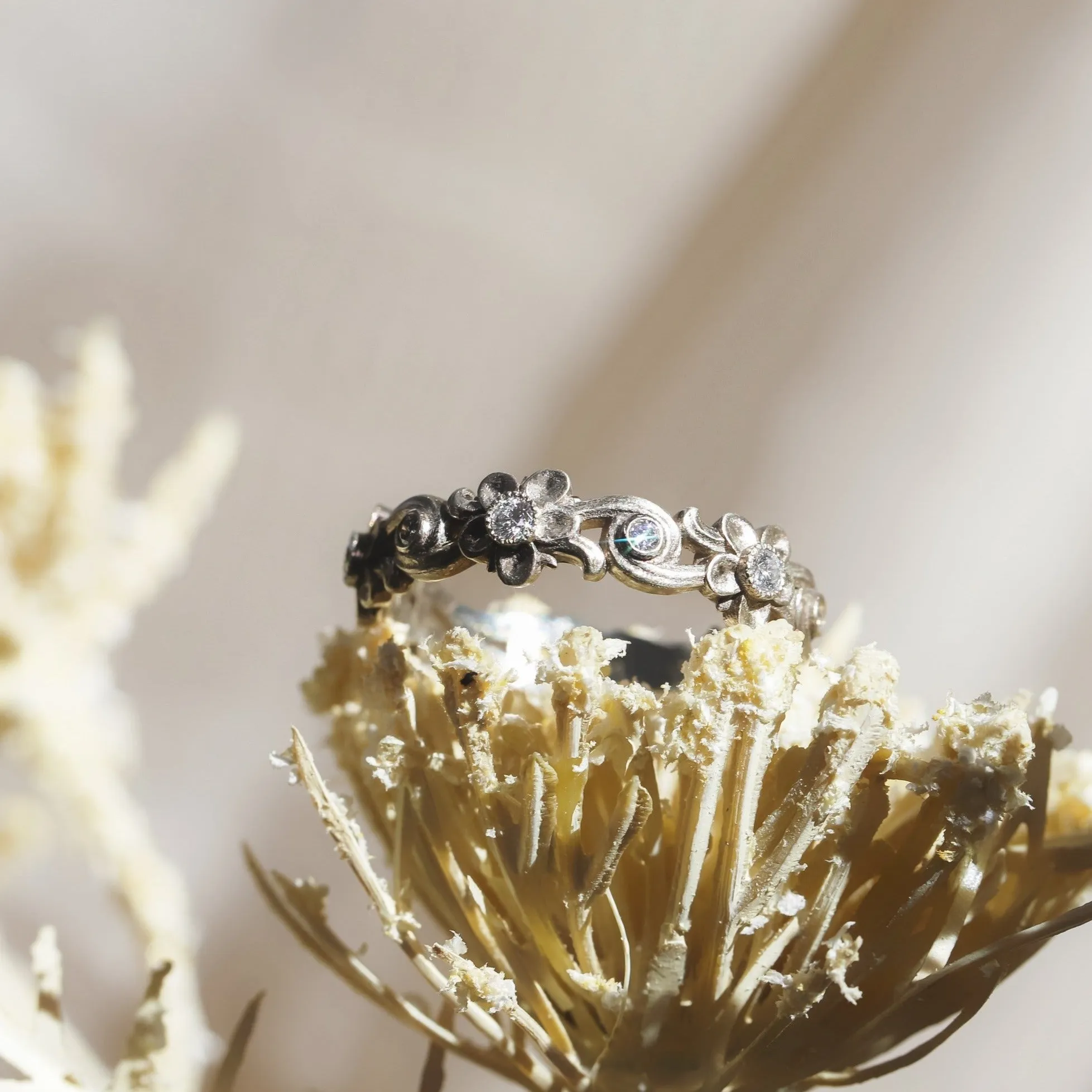 Forget Me Not Diamond Flower Ring Size 7.25